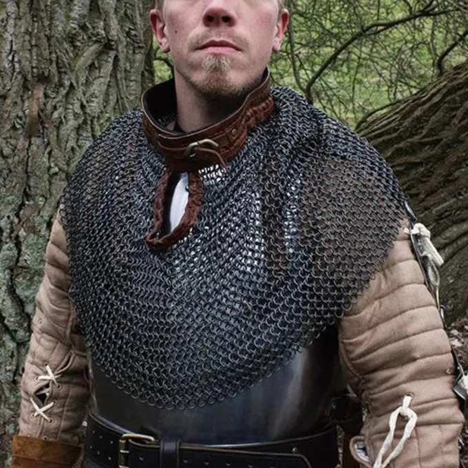 Epic Armoury Bishop Kappe, Ringbrynje Krave 3 Epic Armoury Bishop Kappe, Ringbrynje Krave