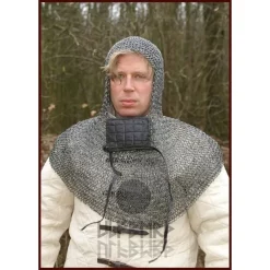 Ulfberth Coif Med Firkantet Visir, Runde Ringe - Runde Nitter, 8 Mm 7 Ulfberth Coif Med Firkantet Visir, Runde Ringe - Runde Nitter, 8 Mm -Svaerd Salg coif med firkantet visir runde ringe runde nitter 2