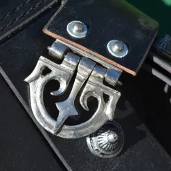 Deepeeka Græsk Læder Forklæde Bælte 11 Deepeeka Græsk Læder Forklæde Bælte -Svaerd Salg graesk laeder forklaede baelte 4