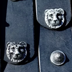 Deepeeka Græsk Læder Forklæde Bælte 12 Deepeeka Græsk Læder Forklæde Bælte -Svaerd Salg graesk laeder forklaede baelte 5