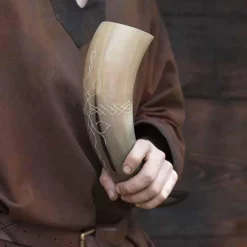 Epic Armoury Keltisk Drikkehorn 0,5L, Let -Svaerd Salg keltisk drikkehorn 05l let 1