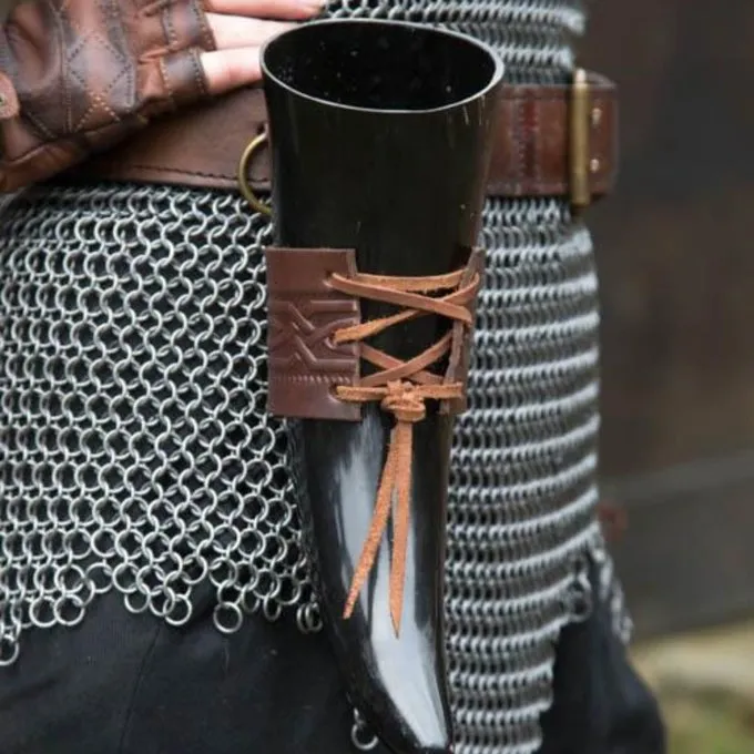 Epic Armoury Læder Drikkehorn Indehaveren Edda, Brun 4 Epic Armoury Læder Drikkehorn Indehaveren Edda, Brun - Billede 2