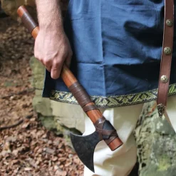 Viking økse Bjorn Ragnarsson Med Runer -Svaerd Salg viking okse bjorn ragnarsson med runer 1